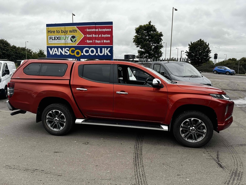 Mitsubishi DI-D DC Barbarian Pickup 2.2 Automatic Diesel
