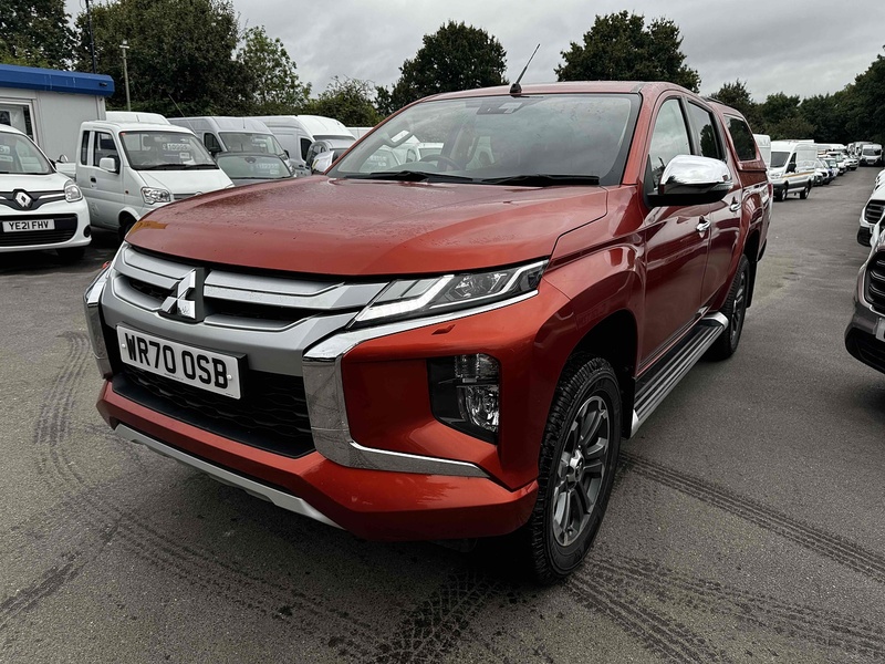 Mitsubishi DI-D DC Barbarian Pickup 2.2 Automatic Diesel