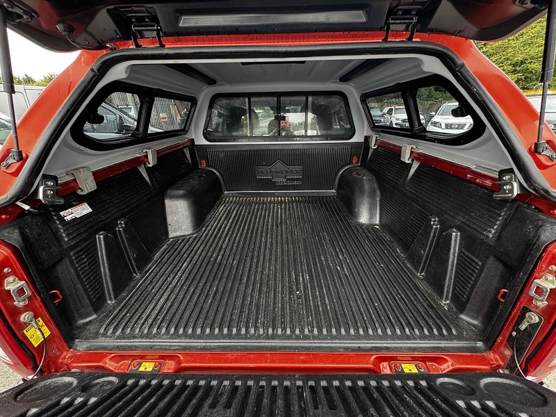 Mitsubishi DI-D DC Barbarian Pickup 2.2 Automatic Diesel