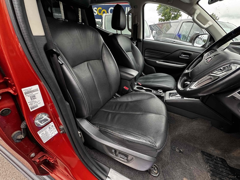 Mitsubishi DI-D DC Barbarian Pickup 2.2 Automatic Diesel