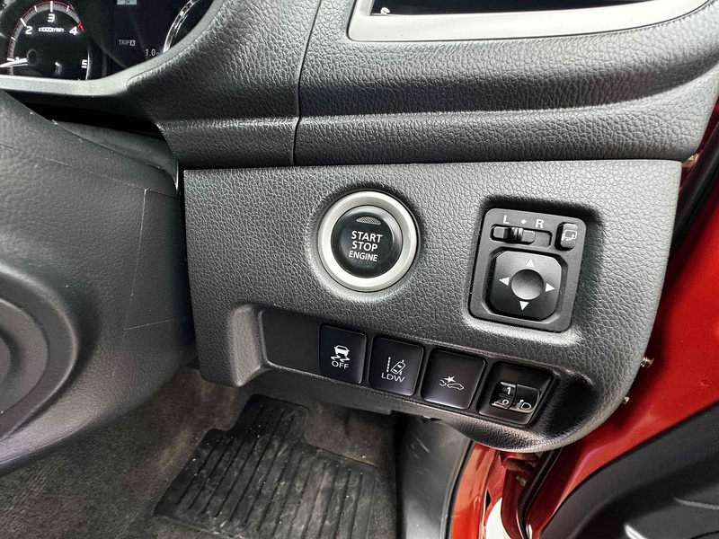Mitsubishi DI-D DC Barbarian Pickup 2.2 Automatic Diesel