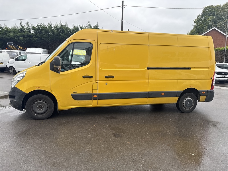 Renault ZE 31 33kWh Business Panel Van 5dr Electric Auto FWD LWB Medium Roof (i) (77 ps)