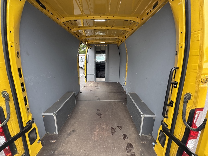 Renault ZE 31 33kWh Business Panel Van 5dr Electric Auto FWD LWB Medium Roof (i) (77 ps)