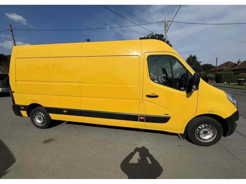 Renault ZE 31 33kWh Business Panel Van 5dr Electric Auto FWD LWB Medium Roof (i) (77 ps) Panel Van Automatic Electric