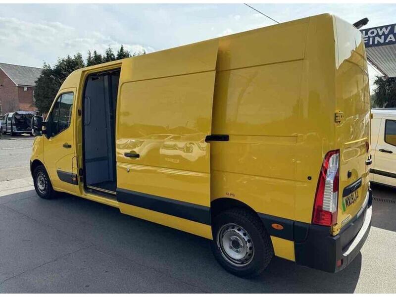 Renault ZE 31 33kWh Business Panel Van 5dr Electric Auto FWD LWB Medium Roof (i) (77 ps) Panel Van Automatic Electric
