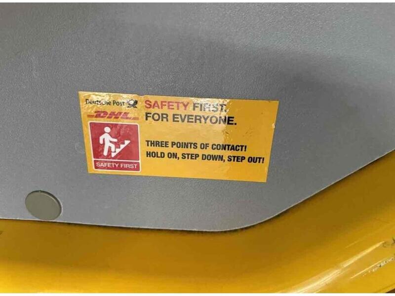 Renault ZE 31 33kWh Business Panel Van 5dr Electric Auto FWD LWB Medium Roof (i) (77 ps) Panel Van Automatic Electric