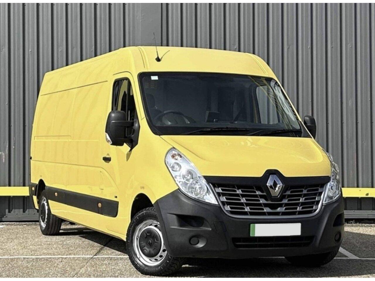 2019 RENAULT MASTER