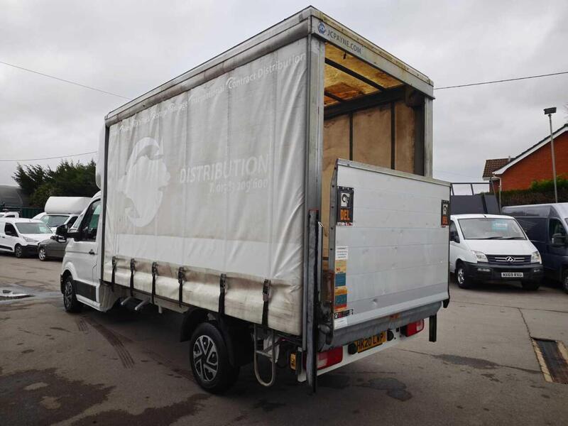 Volkswagen 2.0 TDI CR35 Startline Flat Frame Chassis Cab 2dr Diesel Manual FWD LWB Euro 6 (s/s) (Flat Frame) 2.0 2dr Luton Van Manual Diesel