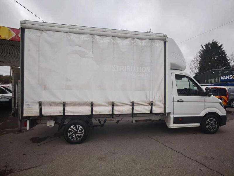 Volkswagen 2.0 TDI CR35 Startline Flat Frame Chassis Cab 2dr Diesel Manual FWD LWB Euro 6 (s/s) (Flat Frame) 2.0 2dr Luton Van Manual Diesel