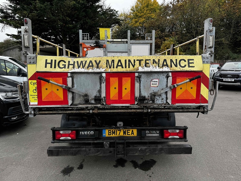 Iveco Tipper 3.0 Automatic Diesel
