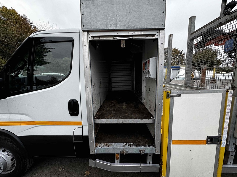 Iveco Tipper 3.0 Automatic Diesel