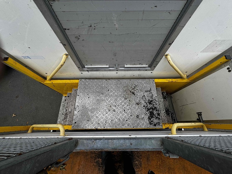 Iveco Tipper 3.0 Automatic Diesel