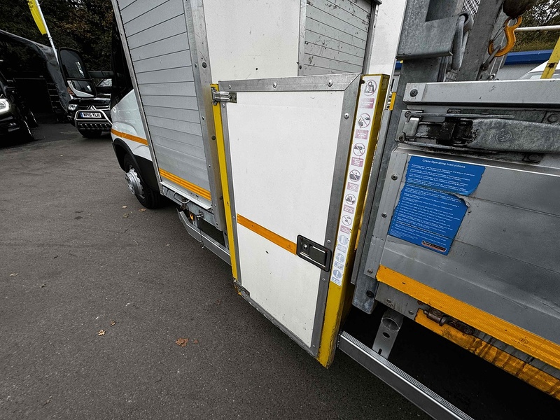 Iveco Tipper 3.0 Automatic Diesel