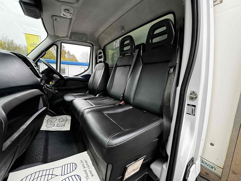 Iveco Tipper 3.0 Automatic Diesel