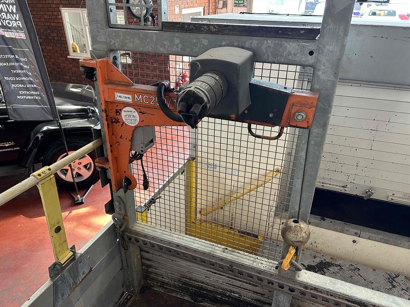 Iveco Tipper 3.0 Automatic Diesel Tipper Automatic Diesel