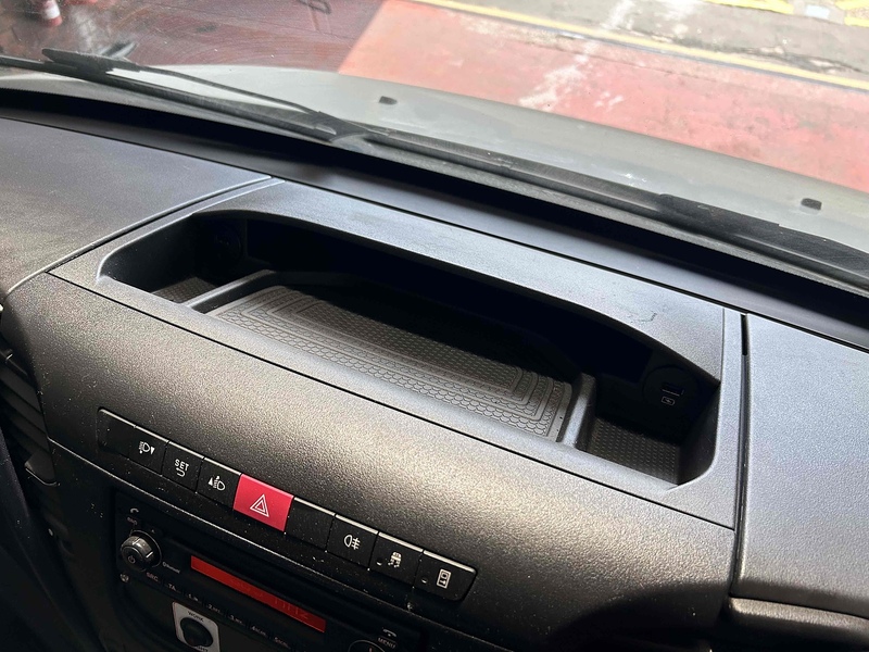 Iveco Tipper 3.0 Automatic Diesel Tipper Automatic Diesel