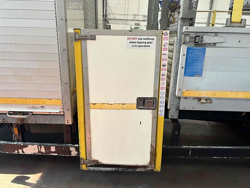 Iveco Tipper 3.0 Automatic Diesel Tipper Automatic Diesel