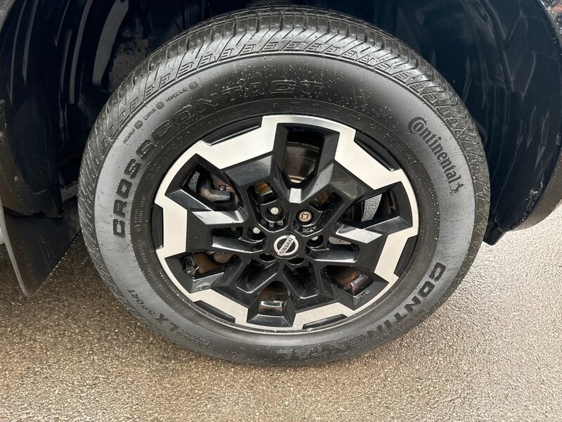 Nissan 2.3 dCi Tekna Pickup Double Cab 4dr Diesel Auto 4WD Euro 6 (190 ps)