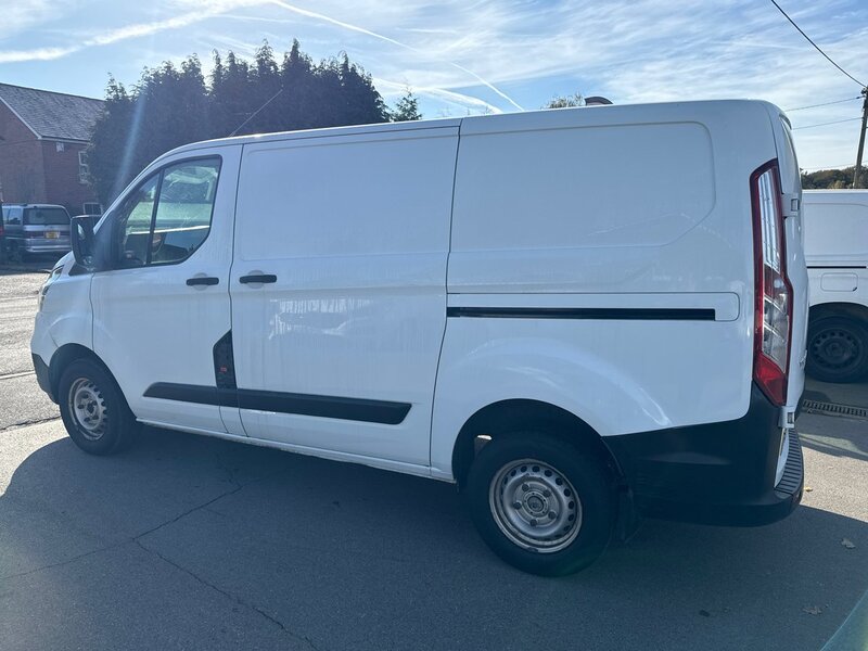 Ford 2.0 280 EcoBlue Leader Panel Van 5dr Diesel Manual L1 H1 Euro 6 (s/s) (105 ps)