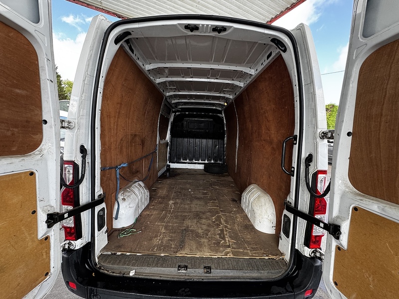 Vauxhall CDTi 3500 BiTurbo Edition Panel Van 2.3 Manual Diesel