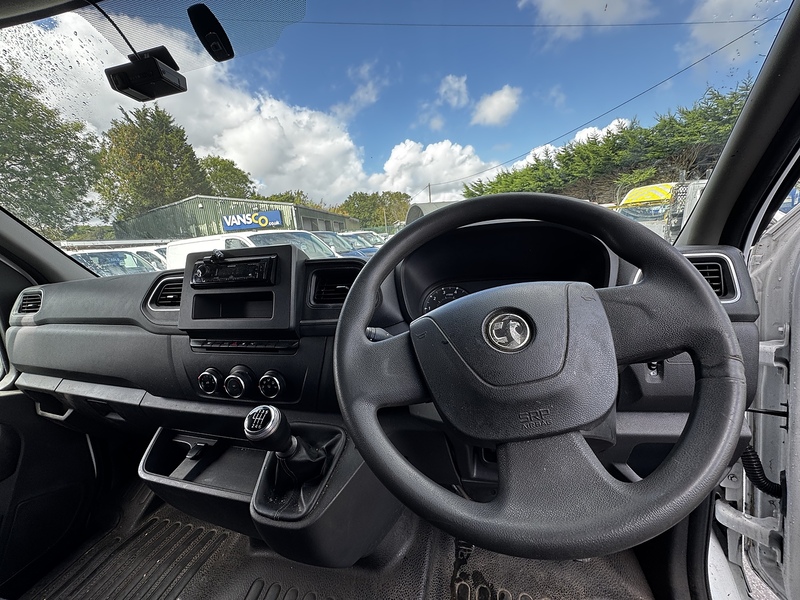 Vauxhall CDTi 3500 BiTurbo Edition Panel Van 2.3 Manual Diesel