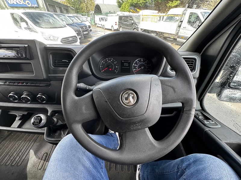 Vauxhall CDTi 3500 BiTurbo Edition Panel Van 2.3 Manual Diesel