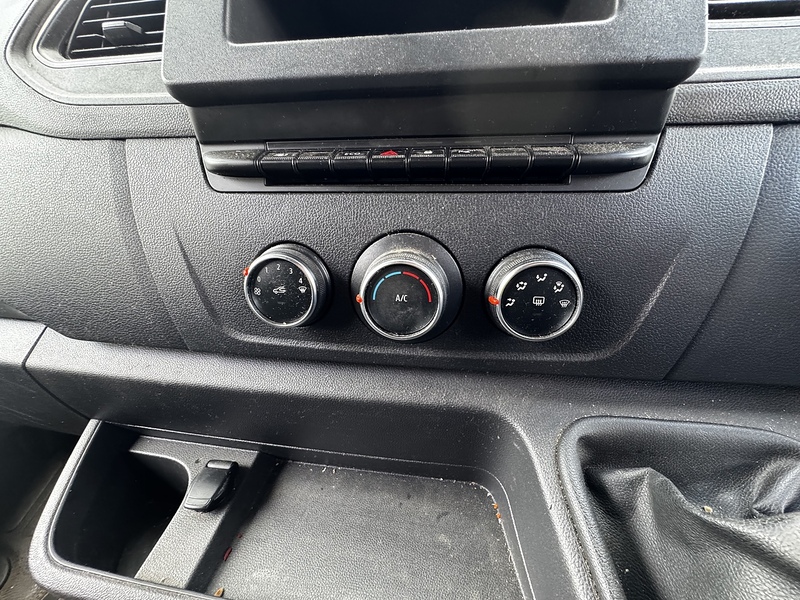 Vauxhall CDTi 3500 BiTurbo Edition Panel Van 2.3 Manual Diesel