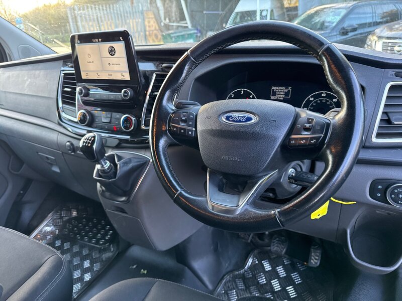 Ford 280 EcoBlue Limited Panel Van 2.0 Manual Diesel