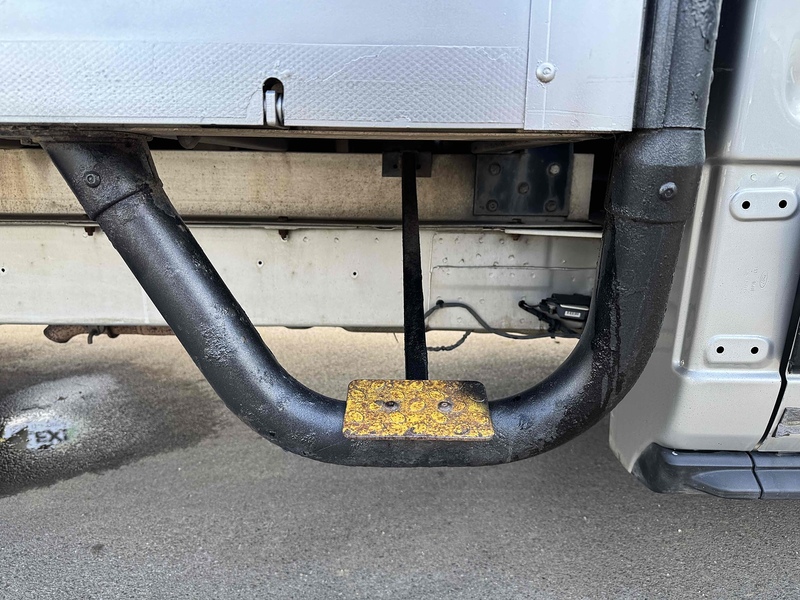 Ford 350 EcoBlue Leader 2.0 2dr Dropside Manual Diesel Dropside Manual Diesel