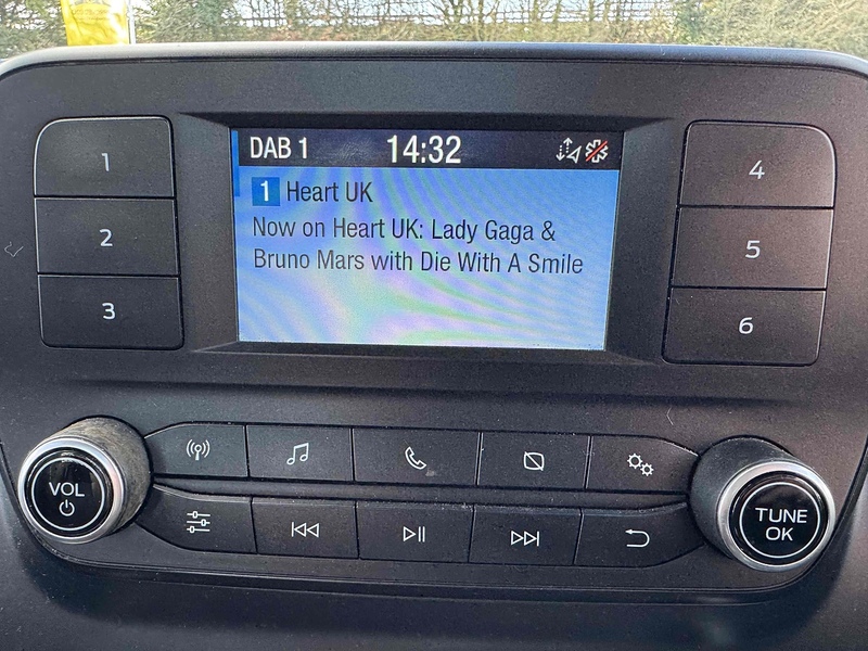 Ford 350 EcoBlue Leader 2.0 2dr Dropside Manual Diesel Dropside Manual Diesel