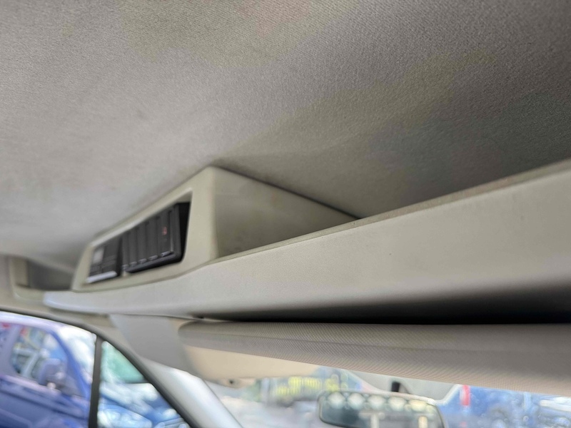 Ford 350 EcoBlue Leader 2.0 2dr Dropside Manual Diesel Dropside Manual Diesel