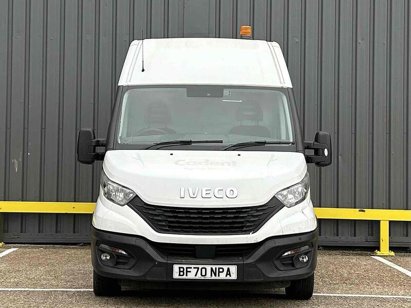 Iveco 2.3D HPI 12V 35S 3520 Panel Van 5dr Diesel Manual MWB Euro 6 (s/s) (116 ps) Panel Van Manual Diesel