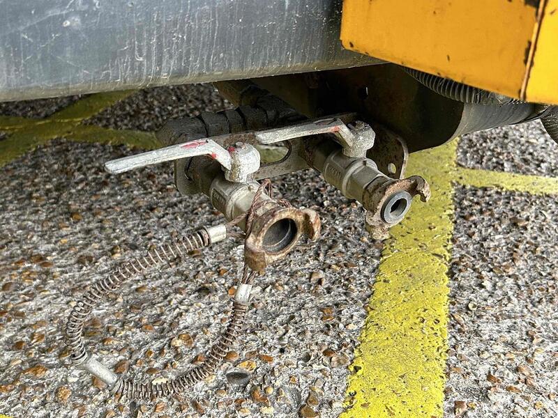 Iveco 2.3D HPI 12V 35S 3520 Panel Van 5dr Diesel Manual MWB Euro 6 (s/s) (116 ps) Panel Van Manual Diesel