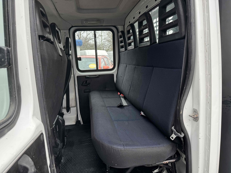 Iveco 2.3D HPI 12V 35C 3450 Dropside Double Cab 4dr Diesel Manual MWB Euro 6 (DRW) (116 ps) Dropside Manual Diesel