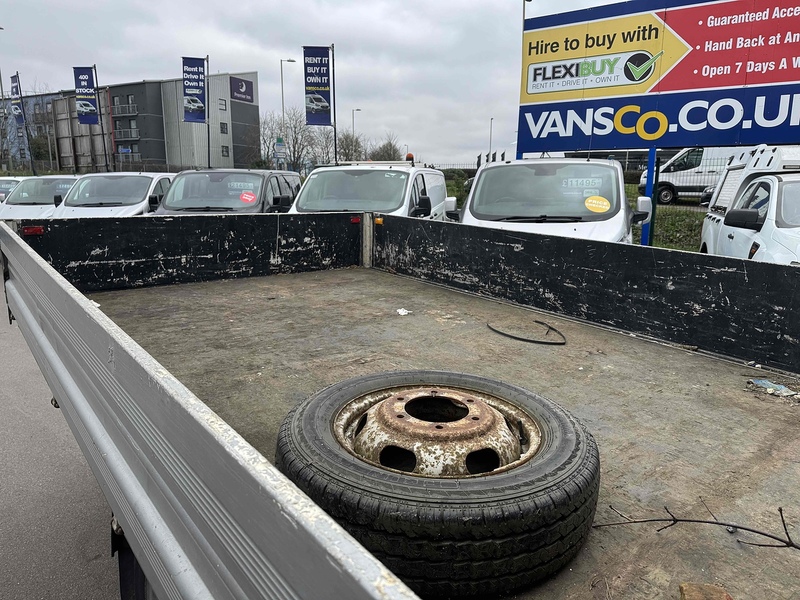 Iveco 2.3D HPI 12V 35C 3450 Dropside Double Cab 4dr Diesel Manual MWB Euro 6 (DRW) (116 ps) Dropside Manual Diesel