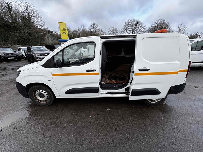Peugeot BlueHDi 950 Grip Panel Van 1.6 Manual Diesel Panel Van Manual Diesel