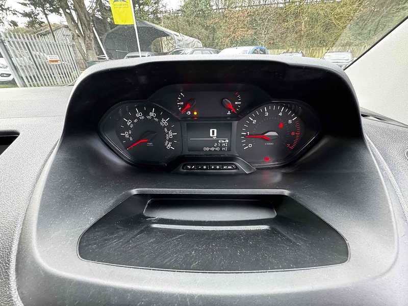 Peugeot BlueHDi 950 Grip Panel Van 1.6 Manual Diesel Panel Van Manual Diesel