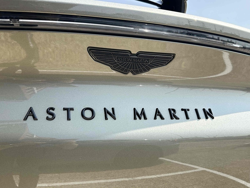 Aston Martin 4.0 V8 707 SUV 5dr Petrol Auto 4WD Euro 6 (s/s) (707 ps) SUV Automatic Petrol