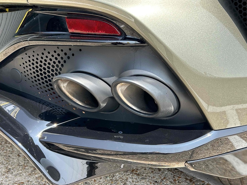 Aston Martin 4.0 V8 707 SUV 5dr Petrol Auto 4WD Euro 6 (s/s) (707 ps) SUV Automatic Petrol