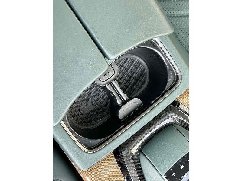 Aston Martin 4.0 V8 707 SUV 5dr Petrol Auto 4WD Euro 6 (s/s) (707 ps) SUV Automatic Petrol