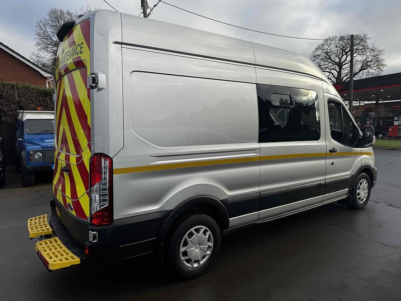 Ford 350 EcoBlue Trend 2.0 5dr Welfare Vans Manual Diesel Window Vans Manual Diesel