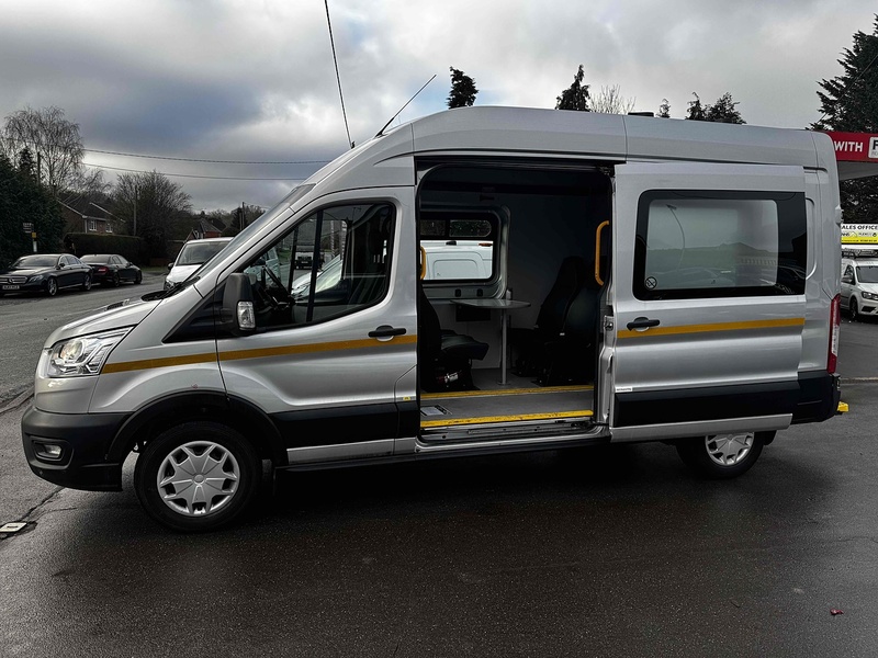 Ford 350 EcoBlue Trend 2.0 5dr Welfare Vans Manual Diesel Window Vans Manual Diesel