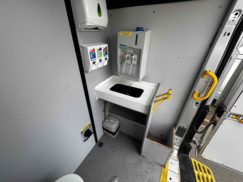 Ford 350 EcoBlue Trend 2.0 5dr Welfare Vans Manual Diesel Window Vans Manual Diesel