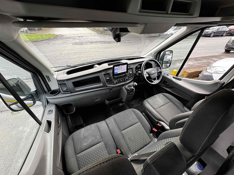 Ford 350 EcoBlue Trend 2.0 5dr Welfare Vans Manual Diesel Window Vans Manual Diesel