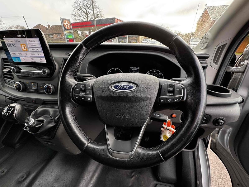 Ford 350 EcoBlue Trend 2.0 5dr Welfare Vans Manual Diesel Window Vans Manual Diesel