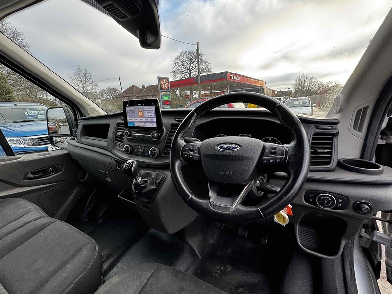 Ford 350 EcoBlue Trend 2.0 5dr Welfare Vans Manual Diesel Window Vans Manual Diesel