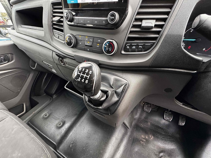 Ford 350 EcoBlue Trend 2.0 5dr Welfare Vans Manual Diesel Window Vans Manual Diesel