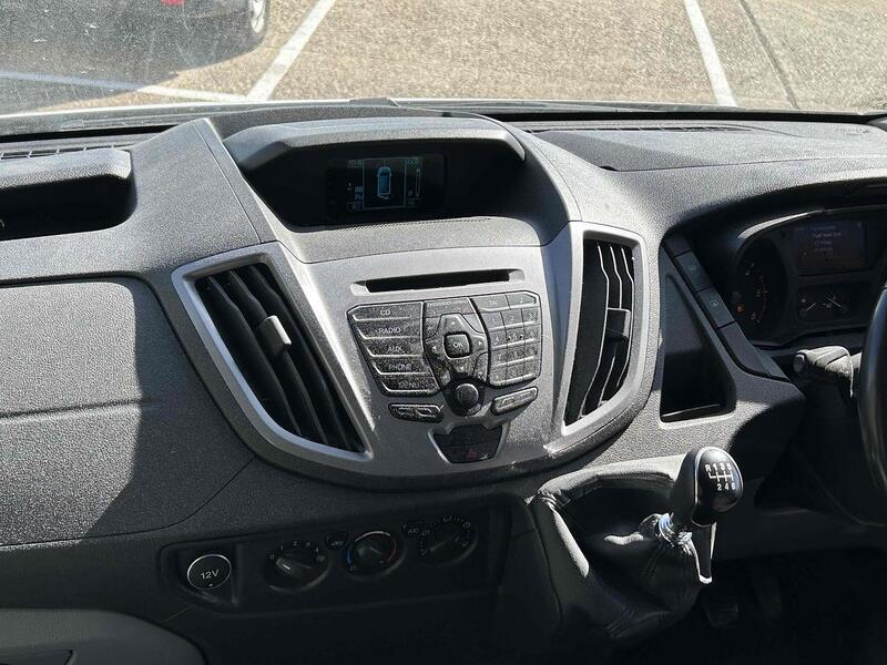 Ford 2.2 TDCi 460 HDT Trend Minibus 5dr Diesel Manual L4 H3 (18 seats) (196 g/km, 153 bhp) Minibus Manual Diesel Minibus Manual Diesel Minibus Manual Diese