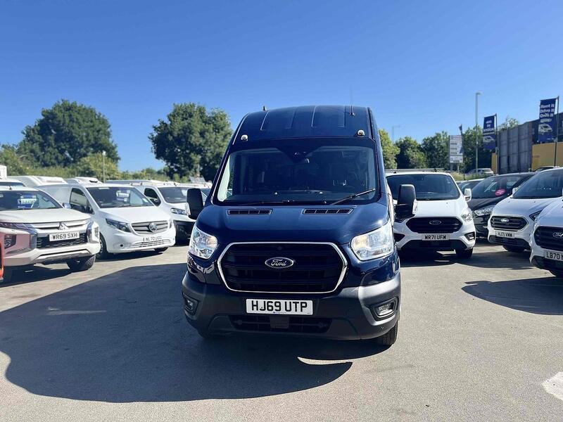 Ford 2.0 460 EcoBlue Leader Minibus Double Cab 5dr Diesel Manual RWD L4 High Roof Euro 6 (s/s) (17 Seat, DRW) (130 ps) Minibus Manual Diesel