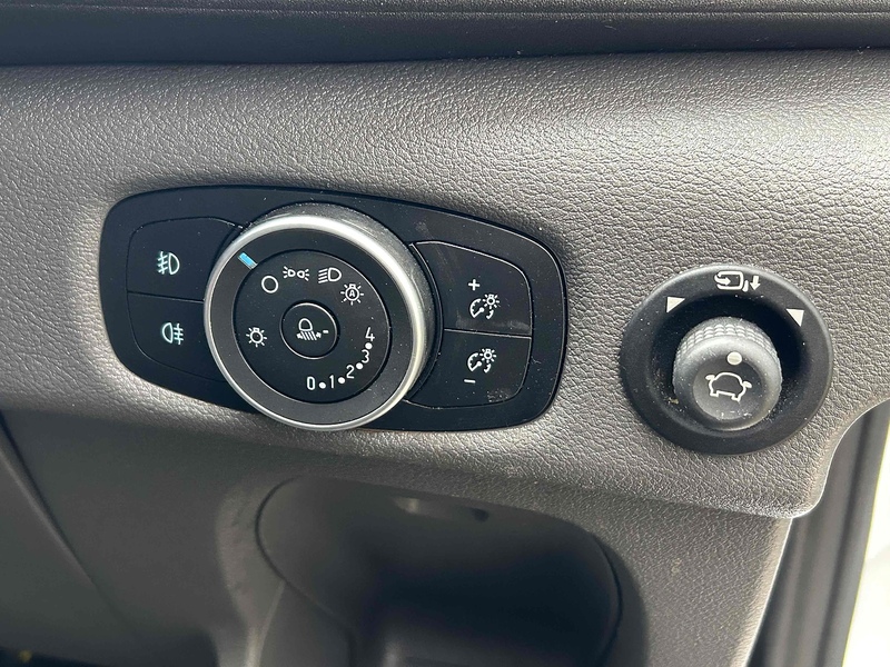 Ford 350 EcoBlue Trend 2.0 5dr Temperature Controlled Vans Manual Diesel Temperature Controlled Vans Manual Diesel Temperature Controlled Vans Manual Diese